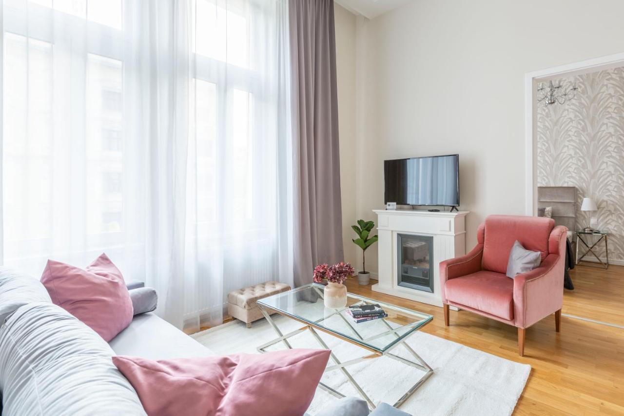 Luxury 3Bedrm 2Bathrm Apartment With Danube River View — Fotók 2